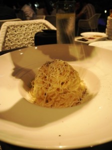 Tagliolini pasta with cacio cheese and black pepper
