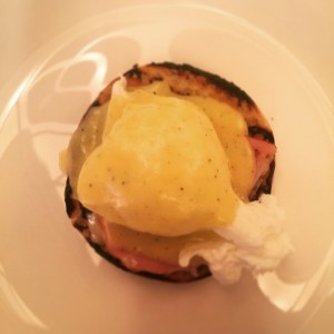 Eggs Benedict