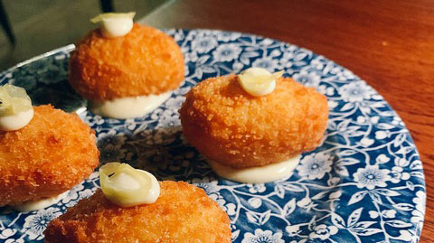 Prawn croquettes - Lola Taberna Espanola - Dubai restaurants - FooDiva - #UAERestaurantsUnite - Featured Image