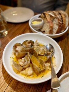 Tempus Katoomba - clams