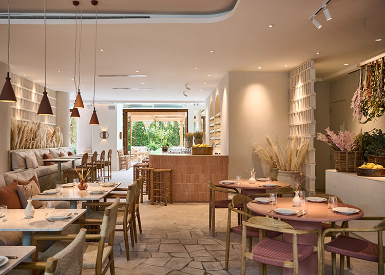 Mythos-Urban-Greek-Eatery-interior